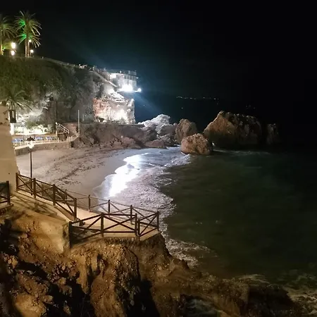 1 Pasaje Fuente De Cantarero *