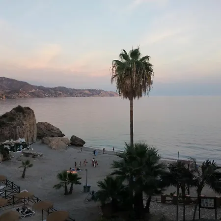 1 Pasaje Fuente De Cantarero Nerja