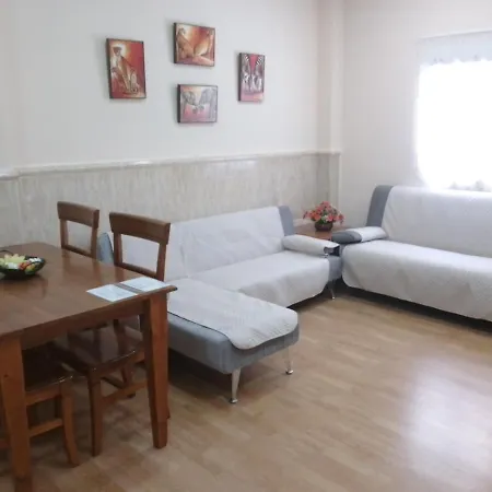 Apartment 1 Pasaje Fuente De Cantarero