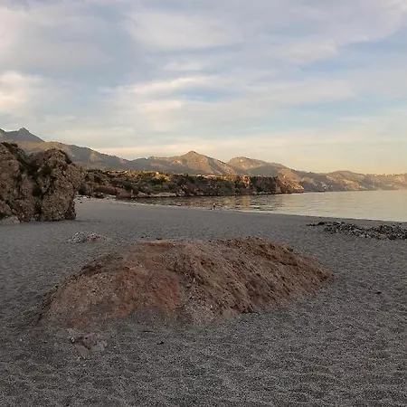 1 Pasaje Fuente De Cantarero *