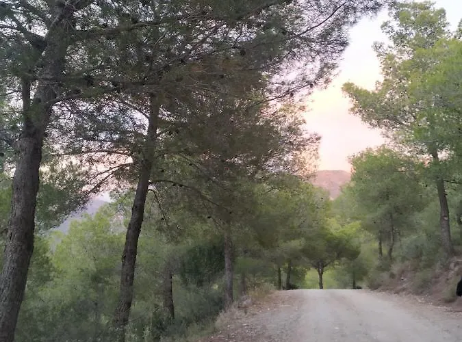 1 Pasaje Fuente De Cantarero Нерха